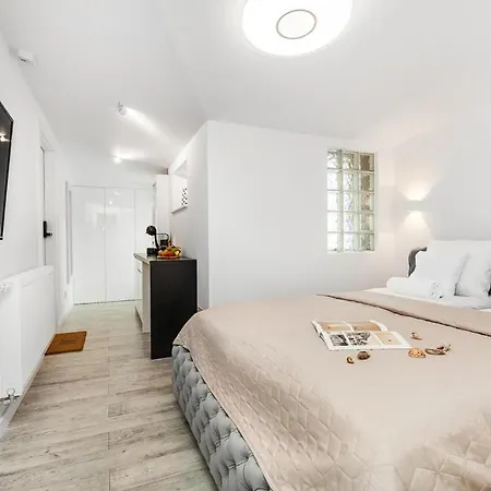 Pier Apartments By Oneapartments Apartmán *
