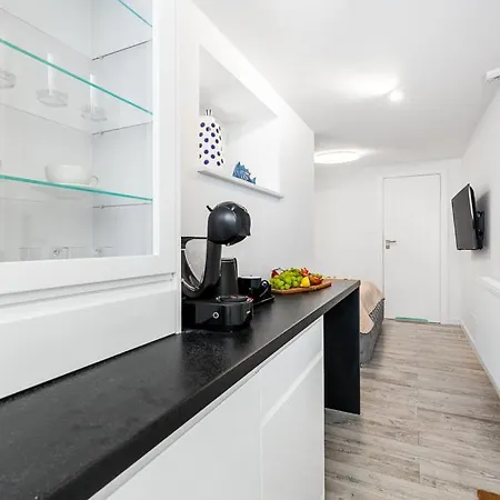 Pier Apartments By Oneapartments Apartmán *